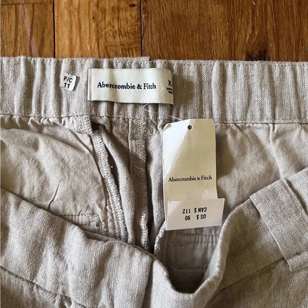 Abercrombie & Fitch Men's Linen Pants - Light Tan, 43x33 , NEW